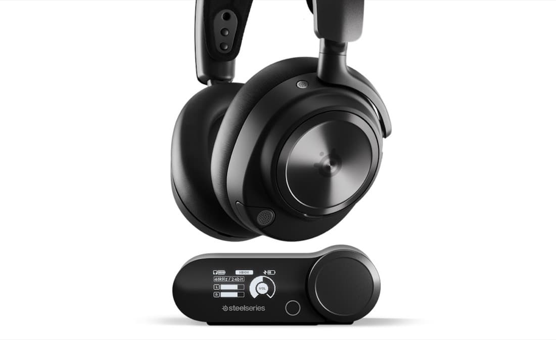 سماعة SteelSeries Arctis Nova Pro ووحدة التحكم